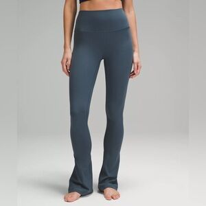 Lululemon Align High-Rise Mini-Flare Pant Extra Short